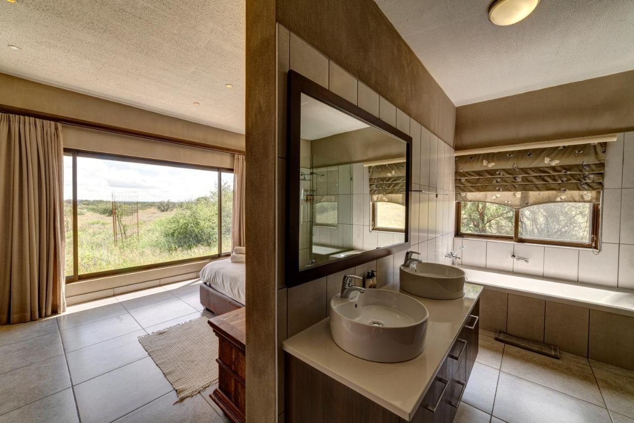 Naankuse Lodge Windhoek Exterior foto