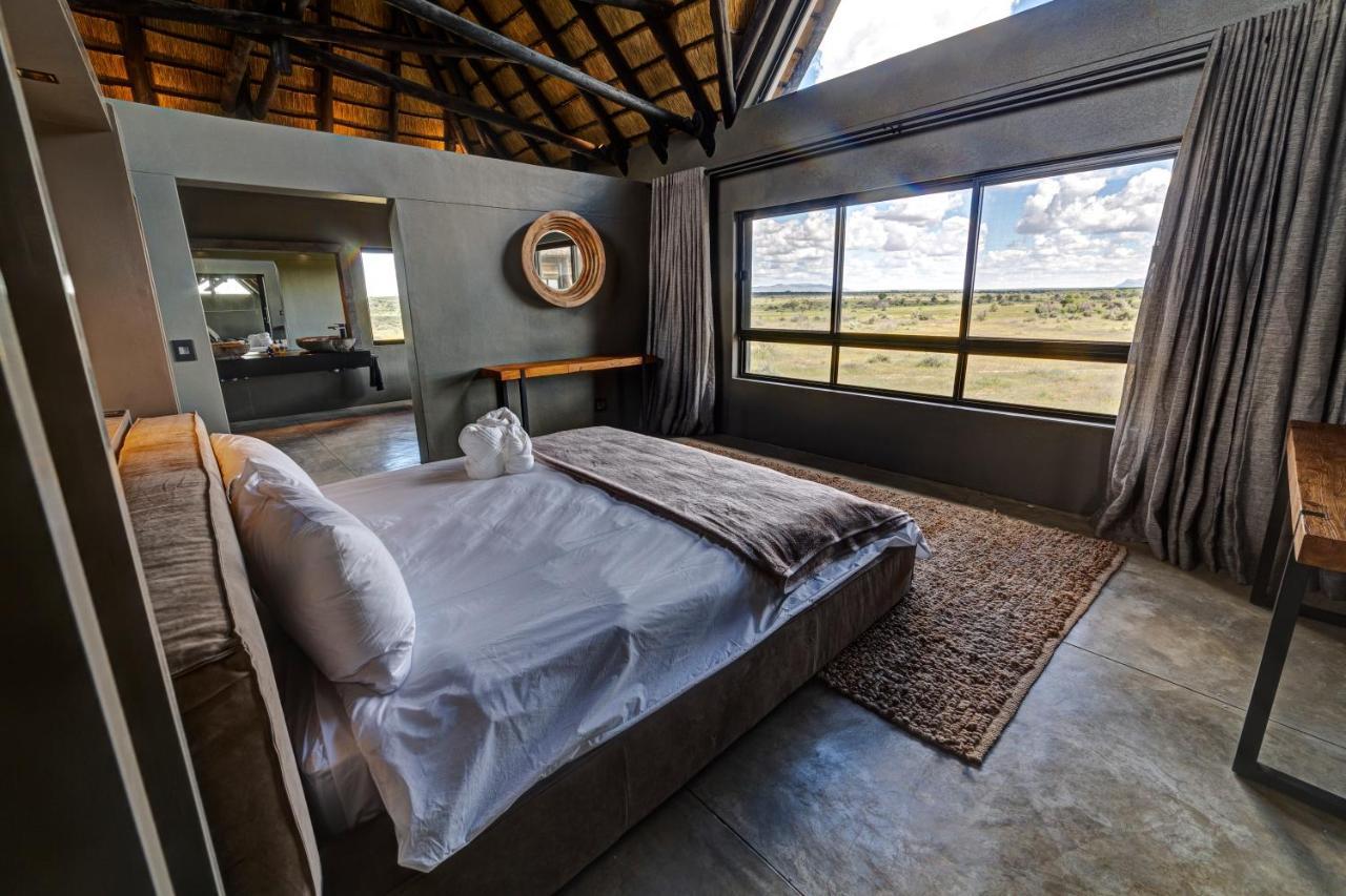 Naankuse Lodge Windhoek Exterior foto