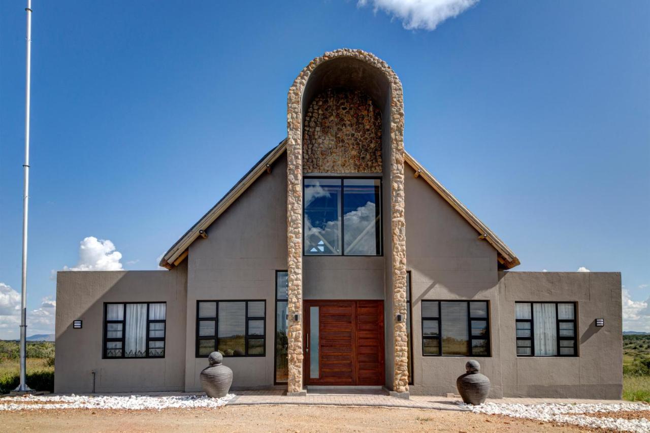 Naankuse Lodge Windhoek Exterior foto